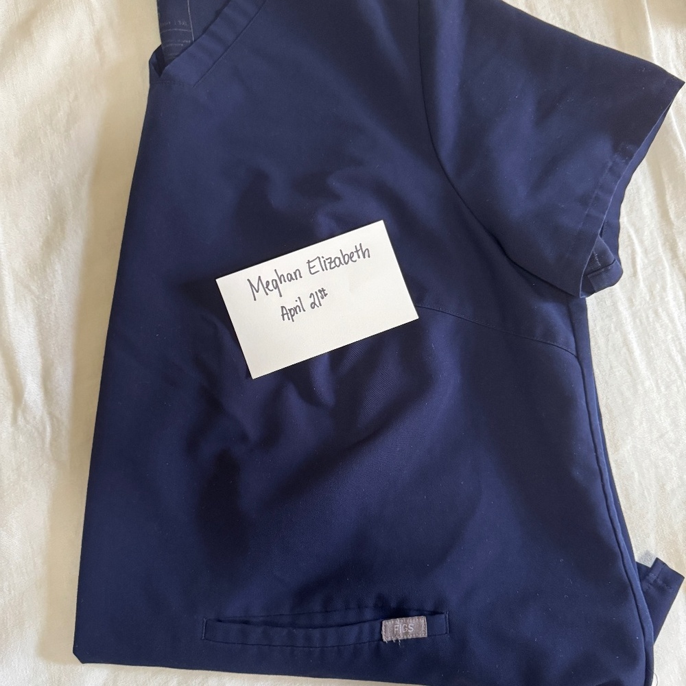 FIGS Navy Casma™- Three-Pocket Scrub Top 3XL
